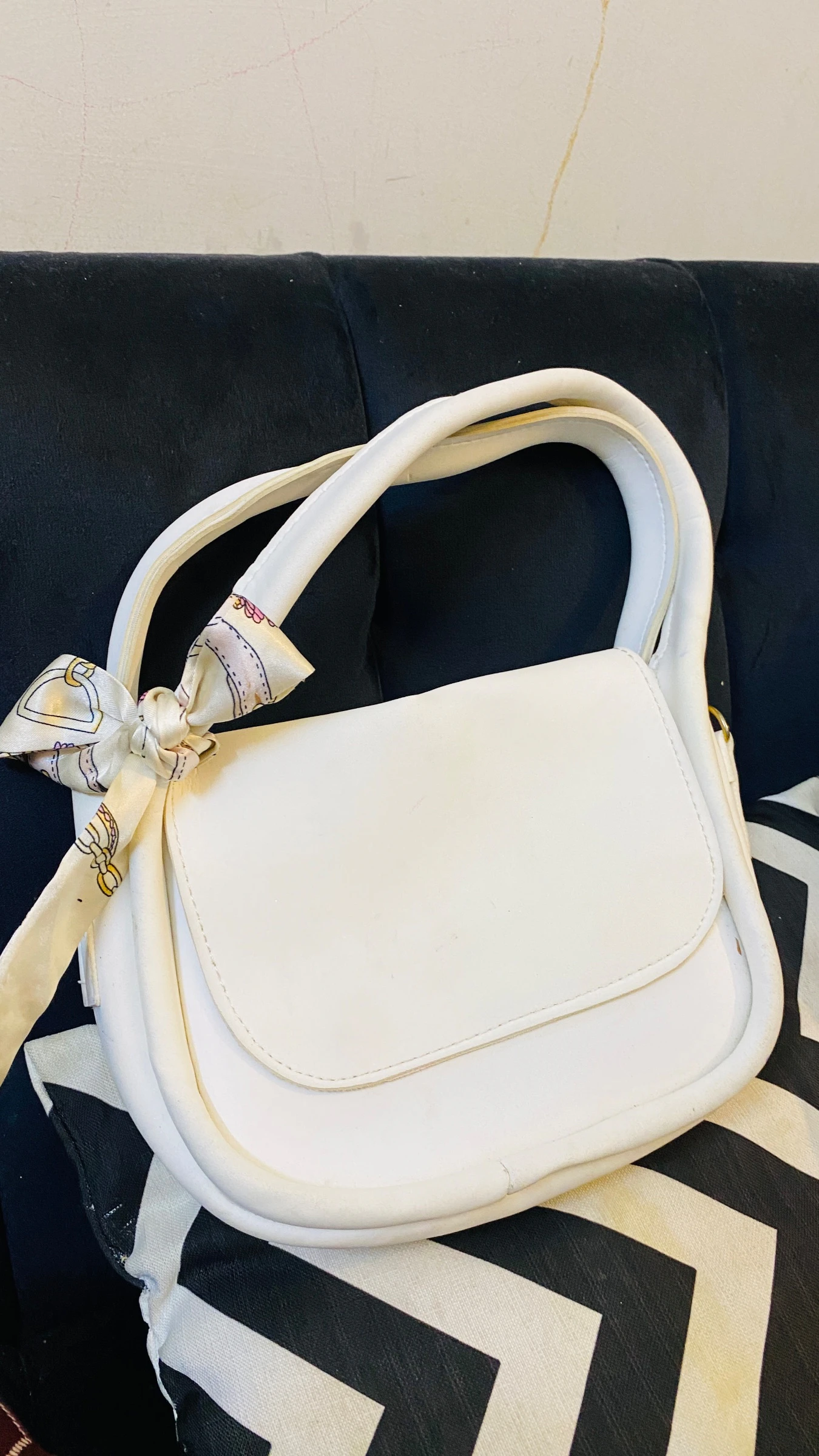 White hang Bag