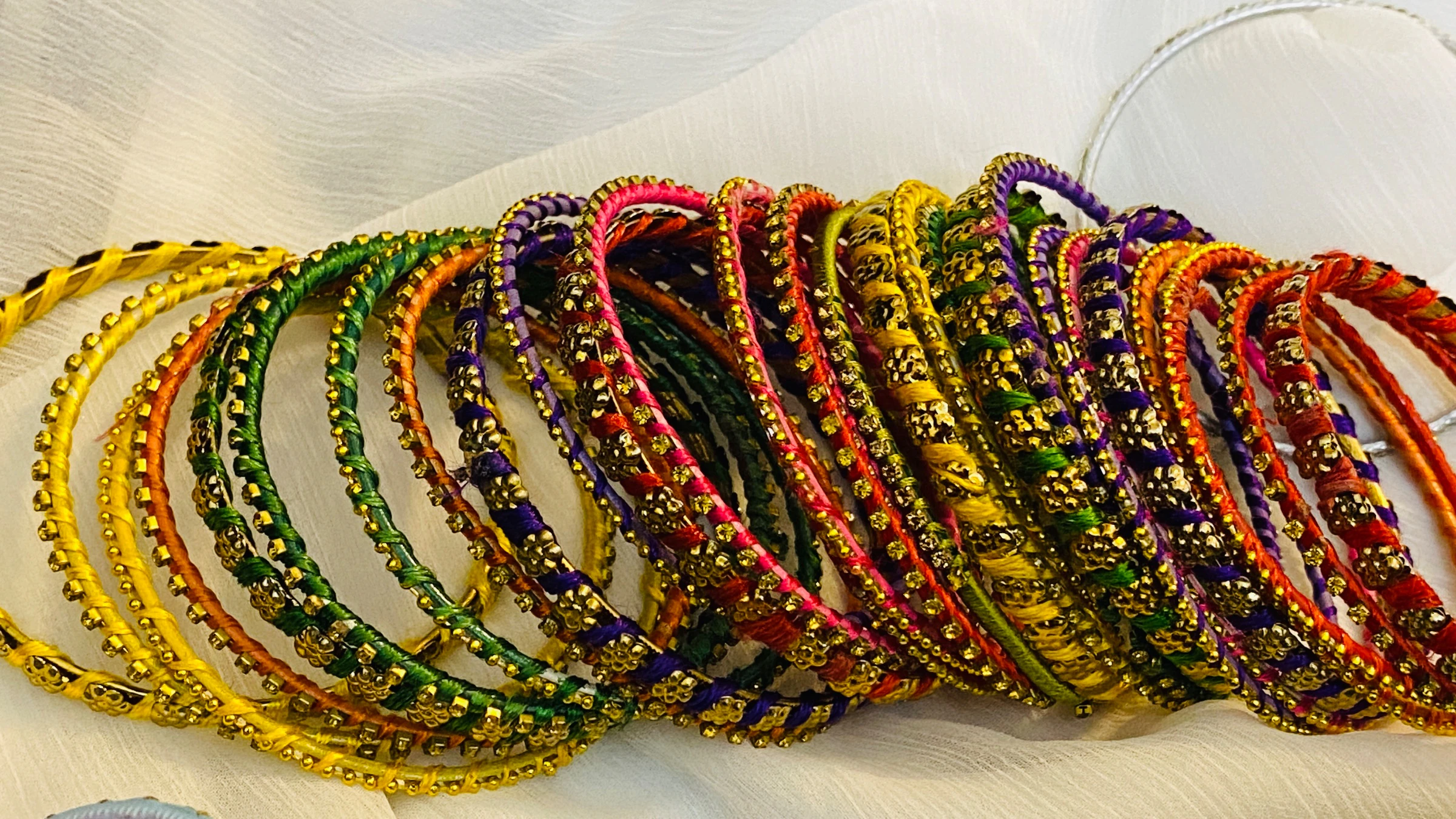 Multi color Bangles set