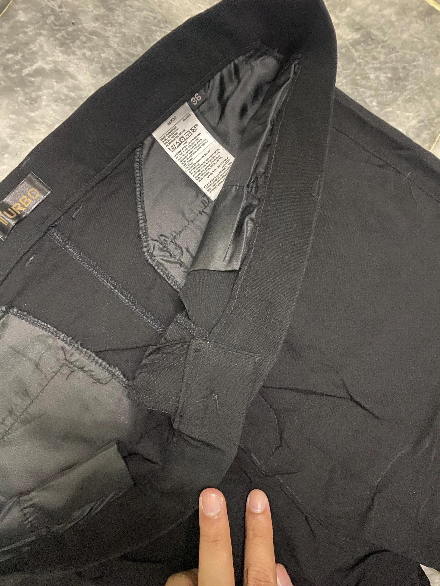 Black trouser type pant